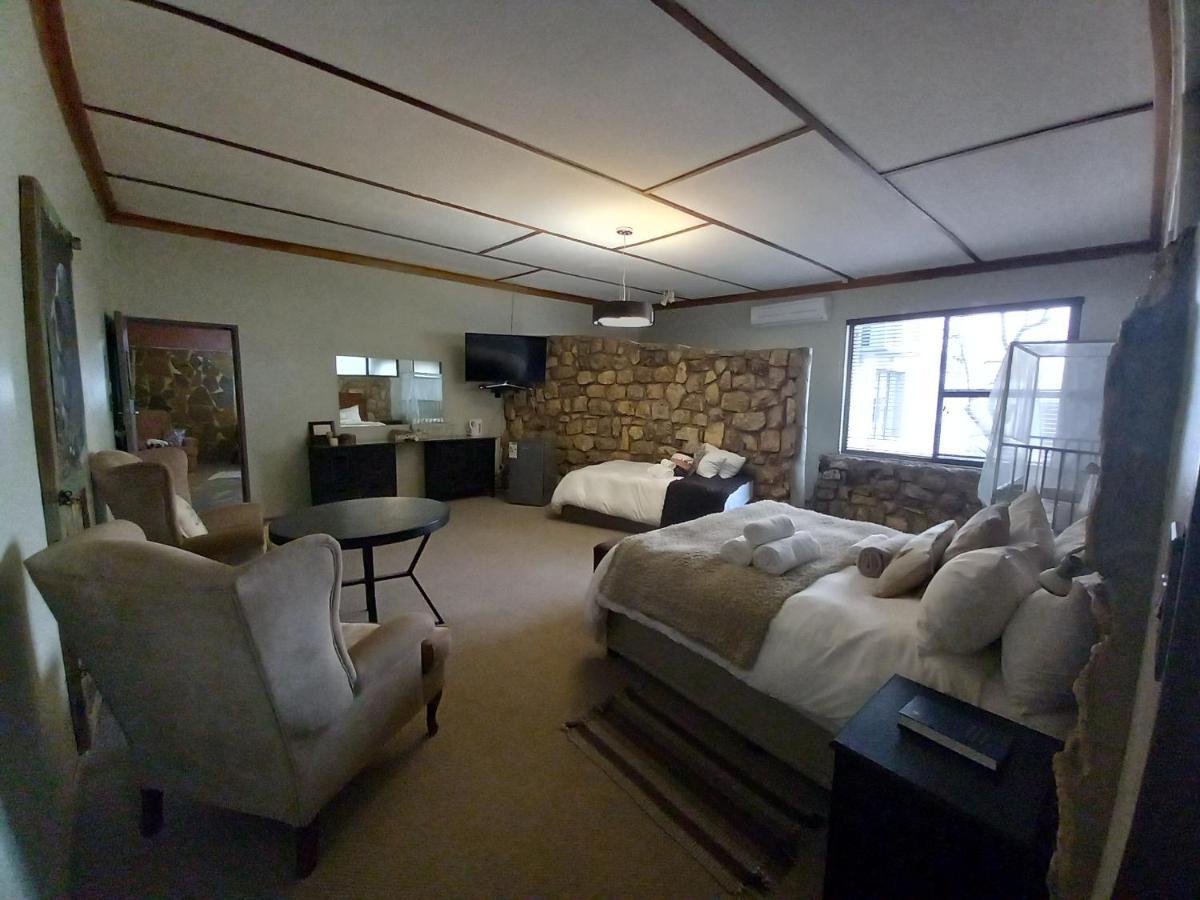Die Windpomp Guesthouse Gobabis المظهر الخارجي الصورة